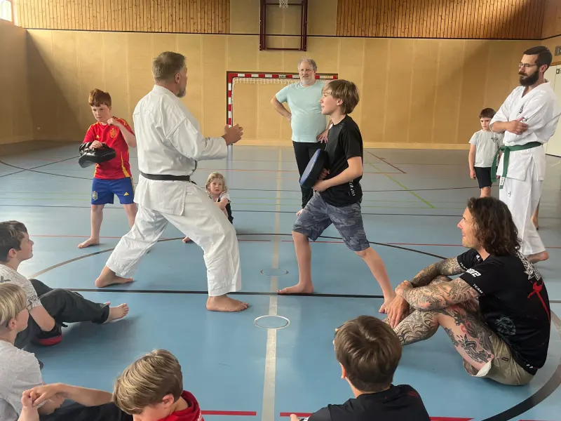 Vater sein! Karate Schnupperkurs – Foto 5