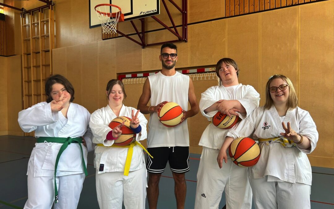 Karate für alle – mittendrin statt nur dabei!